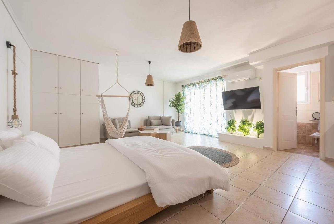 Athenian Home Екстер'єр фото